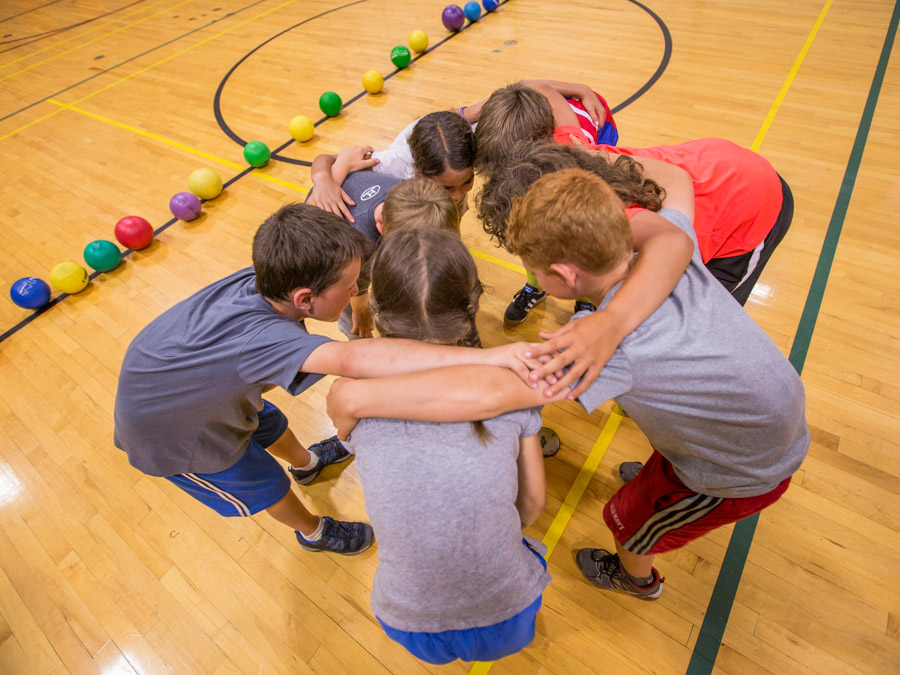 dodgeball-team-talk